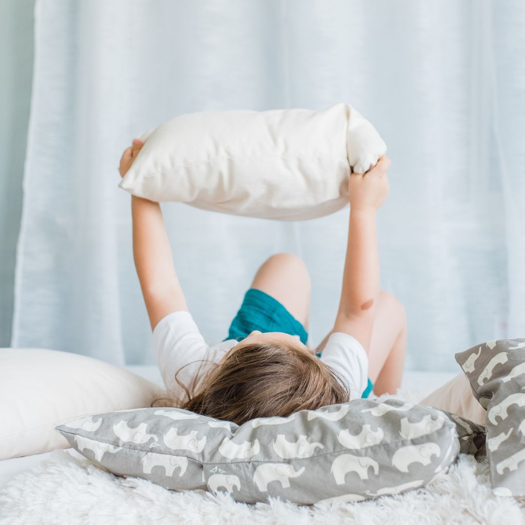 Sahara Nap Neck Pillow for Children / Child Car Pillow / Minky -   Finland